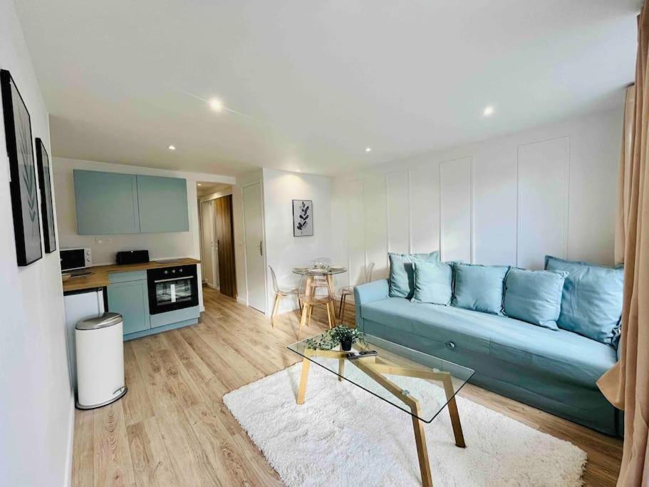 Les Iris Apartment Rouen Bagian luar foto